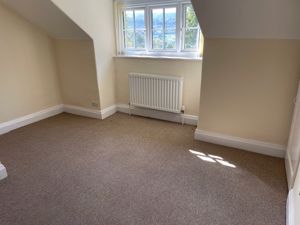 Bedroom- click for photo gallery